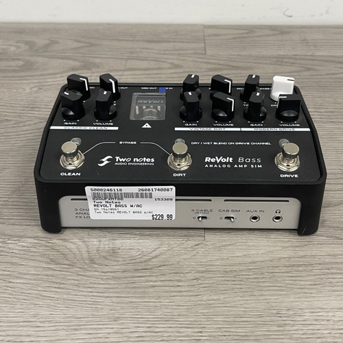 Vist Large View of Product Image Which is Used - Two Notes REVOLT BASS W/AC Pre-Amp Pedal