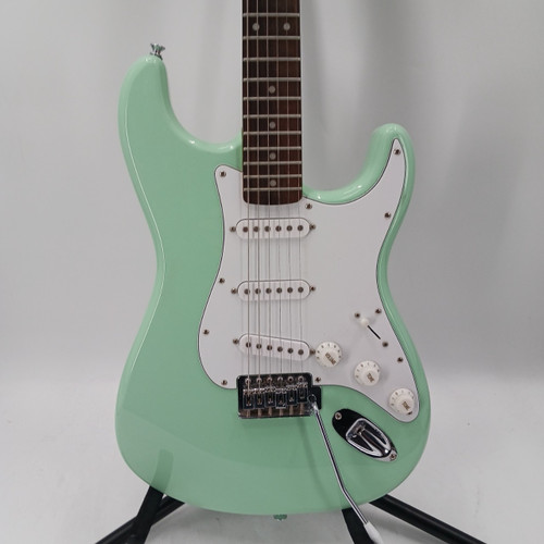 Vist Large View of Product Image Which is Used Squier AFFINITY SERIES STRATOCASTER S Type Electric Guitar Green 6-String