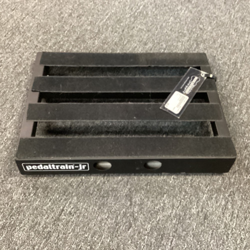 Vist Large View of Product Image Which is Used Pedaltrain JR Pedal Board