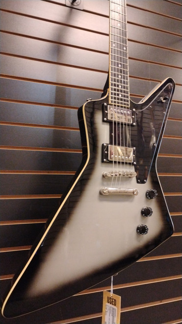 Vist Large View of Product Image Which is Used Epiphone THUNDERHORSE EXPLORER Pointy Electric Guitar Silver Burst 6-String