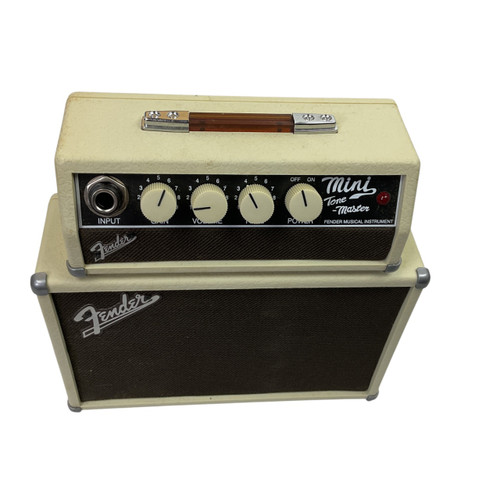 Vist Large View of Product Image Which is Used Fender MINI TONE MASTER Solid State Guitar Combo Other