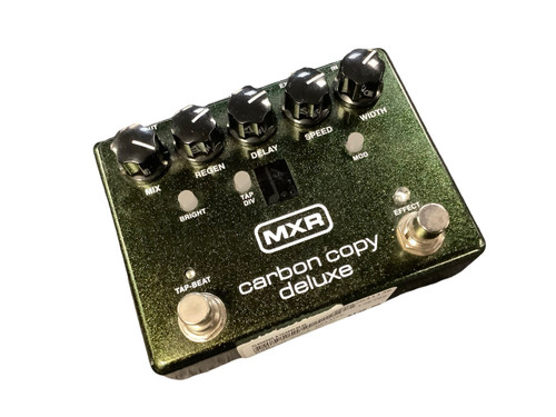 Vist Large View of Product Image Which is Used MXR CARBON COPY DELUXE Delay Pedal