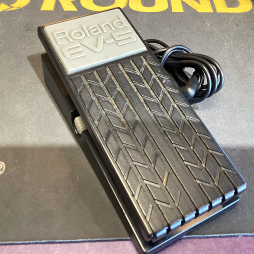 Vist Large View of Product Image Which is Used Boss EV-5 Expression Pedal