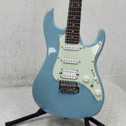 Vist Large View of Product Image Which is Used Ibanez AZES40 S Type Electric Guitar Blue 6-String