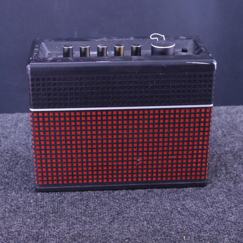 Vist Large View of Product Image Which is Used Line 6 AMPLIFI 30 Solid State Guitar Combo Other