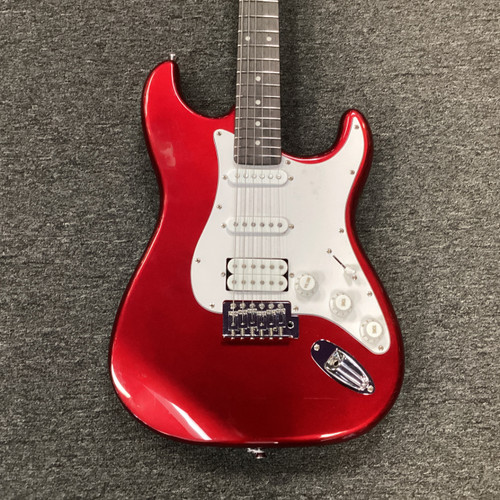Vist Large View of Product Image Which is Used Donner STANDARD SERIES S-TYPE S Type Electric Guitar Red 6-String