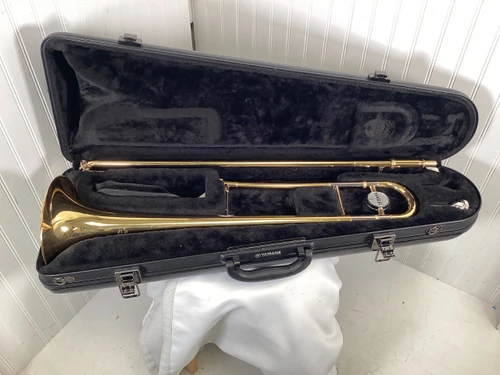 Vist Large View of Product Image Which is Used Yamaha YSL200AD ADVANTAGE TROMBONE Trombone