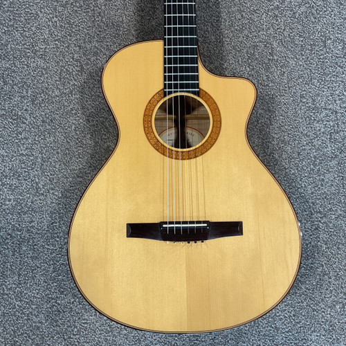Vist Large View of Product Image Which is Used TAYLOR NS62CE Acoustic Guitar