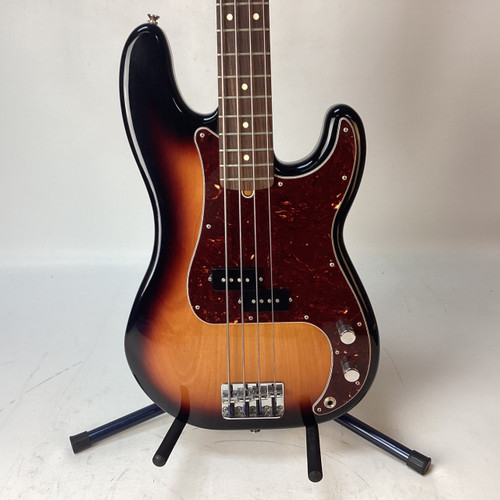 Vist Large View of Product Image Which is Used Fender 2015 STANDARD P BASS P Type Bass Guitar Sunburst 4-String