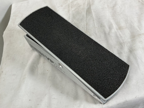 Vist Large View of Product Image Which is Used Ernie Ball VP JR VOLUME PEDAL Volume Pedal