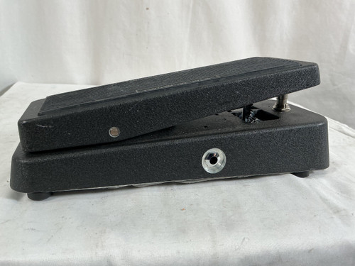 Vist Large View of Product Image Which is Used Dunlop GCB95 CRY BABY Wah Pedal