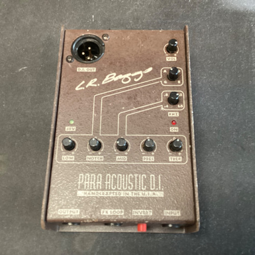 Vist Large View of Product Image Which is Used LR BAGGS PARA DI Accoustic PreAmp Pedal