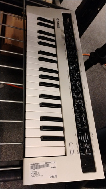 Vist Large View of Product Image Which is Used Yamaha REFACE CS Compact Synthesizer Compact
