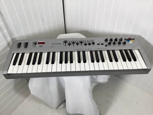 Vist Large View of Product Image Which is Used M-Audio RADIUM 49 49-Key Controller 49-Key