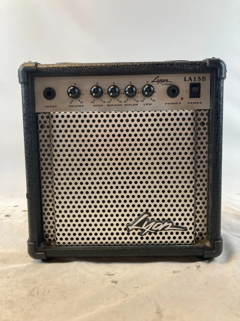 Vist Large View of Product Image Which is Used Lyon LA15B 1x5 Solid State Amp