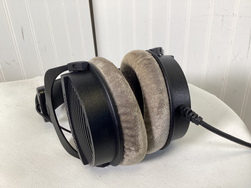 Vist Large View of Product Image Which is Used BEYERDYNAMIC DT 990 PRO 250 OHM Headphones