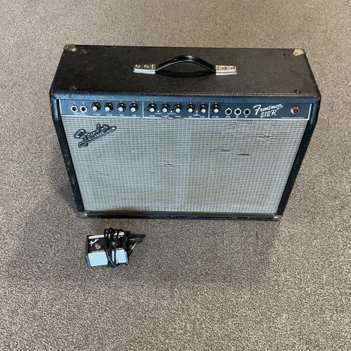 Vist Large View of Product Image Which is Used FENDER FRONTMAN 212R Amplifier 2 x 12