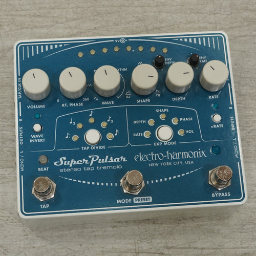 Vist Large View of Product Image Which is Used Electro Harmonix Super Pulsar Tremolo Pedal