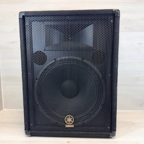 Vist Large View of Product Image Which is Used Yamaha BR15 Passive Full Range Speaker Cabinet