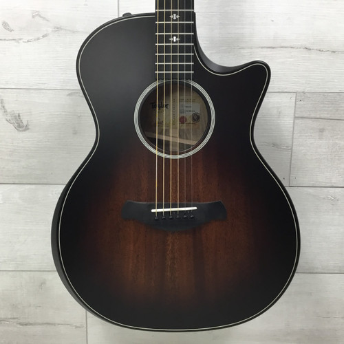 Vist Large View of Product Image Which is Used Taylor 324CE Builders Edition Solid Top Acoustic/Electric Guitar Tobacco Sunburst