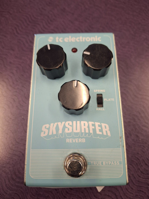 Vist Large View of Product Image Which is Used TC Electronic SKYSURFER Reverb Pedal