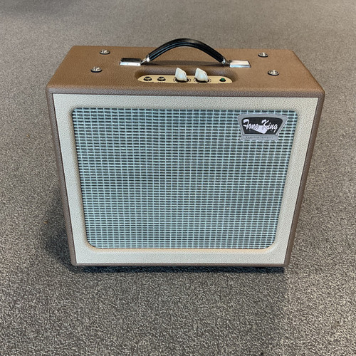 Vist Large View of Product Image Which is Used TONE KING GREMLIN COMBO Tube Amplifier 1 x 12