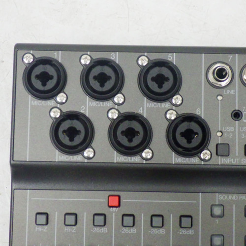 Vist Large View of Product Image Which is Used Zoom LIVETRAK L-8 Computer Interface 8+ A/D Recording Inputs