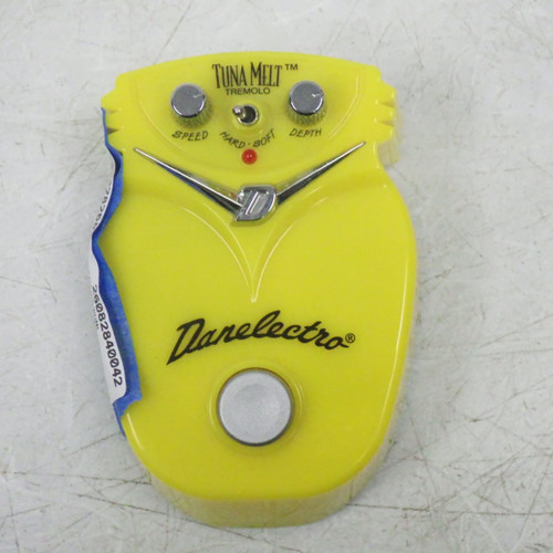 Vist Large View of Product Image Which is Used Danelectro TUNA MELT Guitar Effects Pedal