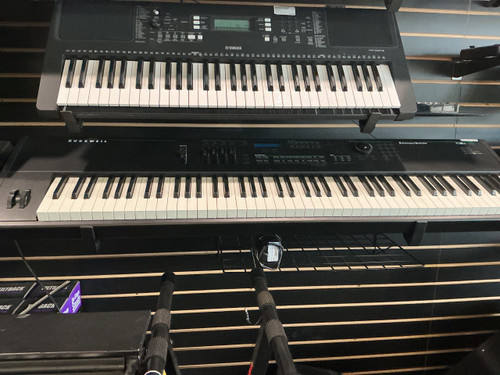 Vist Large View of Product Image Which is Used Kurzweil PC88MX WEIGHTED KEYS/CONTROLLER 88-Key Controller 88-key