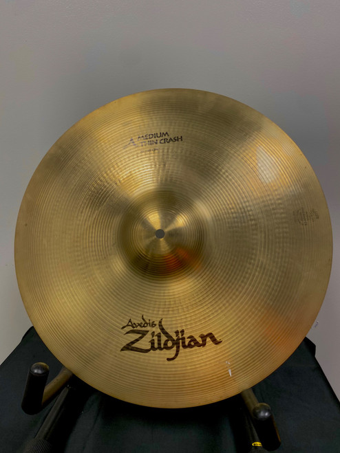 Vist Large View of Product Image Which is Used Zildjian 18 IN MEDIUM THIN CRASH Crash Cymbal 18"