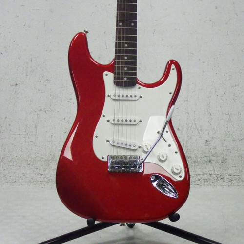 Vist Large View of Product Image Which is Used Squier AFFINITY STRAT S Type Electric Guitar Red 6-String