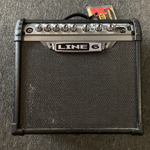 Vist Large View of Product Image Which is Used Line 6 SPIDER III 15 1 x 8 Solid State Amplifier 1 x 8
