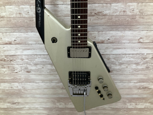Vist Large View of Product Image Which is Used Roland G-707 Electric Guitar