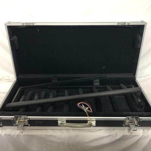 Vist Large View of Product Image Which is Used Road Runner 7 SPACE GTR STAND W/ ROADCASE Guitar Stand