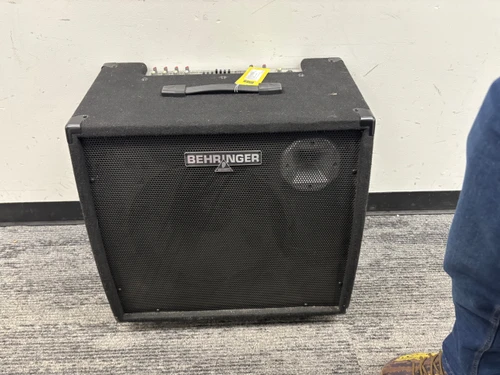 Vist Large View of Product Image Which is Used Behringer ULTRATONE K3000FX Keyboard Amplifier