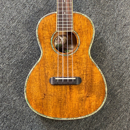 Vist Large View of Product Image Which is Used Fender KOA NOHEA TENOR Ukulele Natural