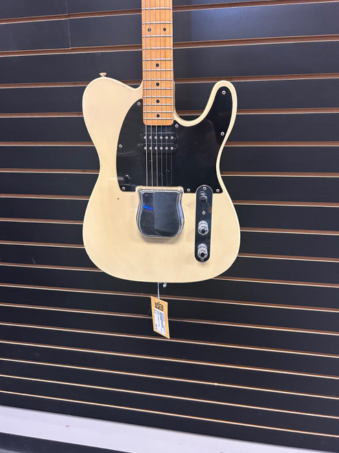 Vist Large View of Product Image Which is Used Greco SPACEY SOUNDS T TYPE T Type Electric Guitar White 6-String