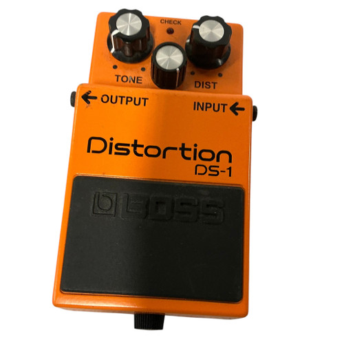 Vist Large View of Product Image Which is Used Boss DS Distortion Pedal