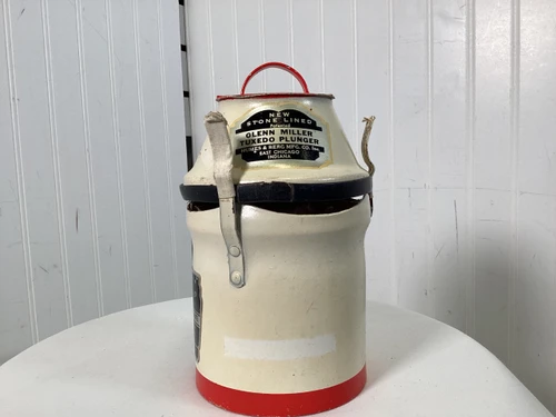 Vist Large View of Product Image Which is Used Humes & Berg TRUMPET MUTE PACK Band Instrument Accessory
