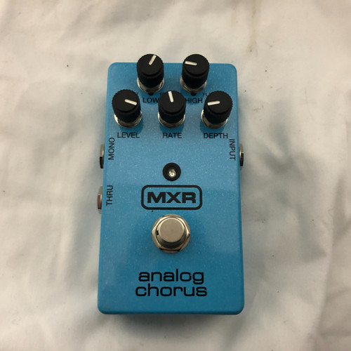 Vist Large View of Product Image Which is Used MXR ANALOG CHORUS Chorus Pedal