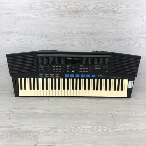 Vist Large View of Product Image Which is Used Yamaha PSR-47 61-KEY KEYBOARD W/AC Vintage 61-Key Keyboard 61-Key