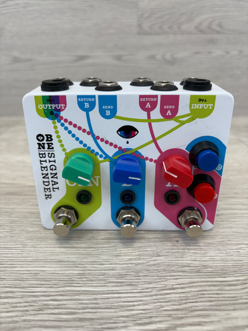 Vist Large View of Product Image Which is Used Old Blood Noise SIGNAL BLENDER Guitar Effects Pedal