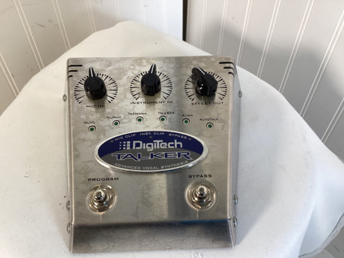 Vist Large View of Product Image Which is Used Digitech TALKER Vintage Guitar Effects Pedal