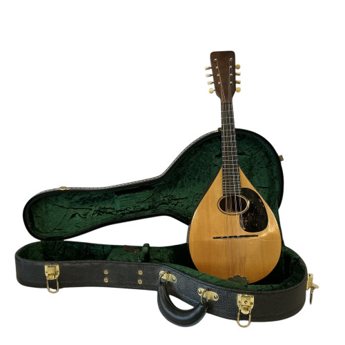 Vist Large View of Product Image Which is Used Martin A STYLE MANDOLIN W/HARD CASE Vintage Mandolin