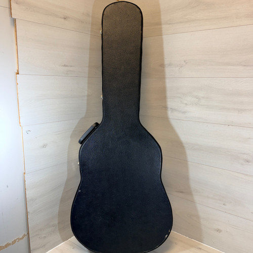 Vist Large View of Product Image Which is Used Road Runner ABS MOLDED ACOUSTIC DREADNOUGHT CASE Guitar Case