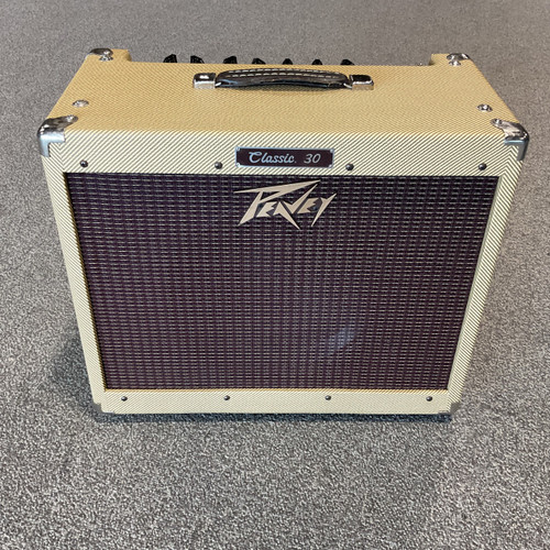 Vist Large View of Product Image Which is Used PEAVEY CLASSIC 30 Tube Combo