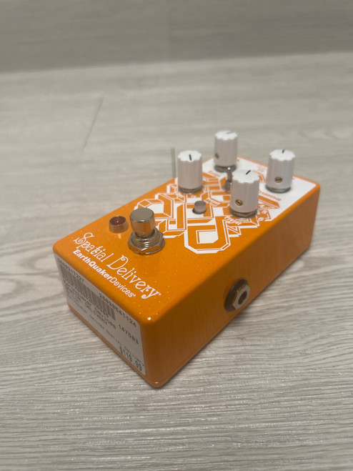 Vist Large View of Product Image Which is Used Earthquaker Devices SPATIAL DELIVERY Auto Wah Pedal