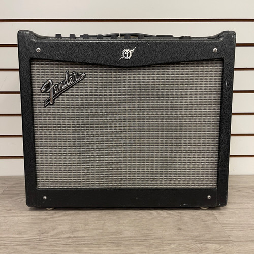 Vist Large View of Product Image Which is Used - Fender MUSTANG III V2 1 x 12 Solid State Amplifier 
