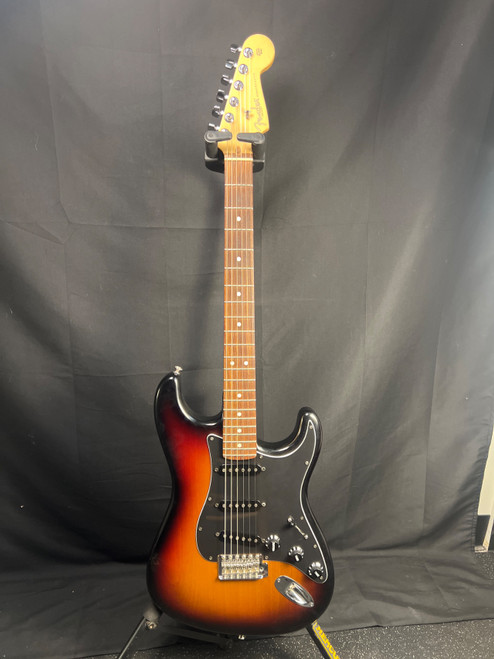 Vist Large View of Product Image Which is Used Fender 08 HWY ONE BODY/04 AM SRS NECK S Type Electric Guitar Sunburst 6-String