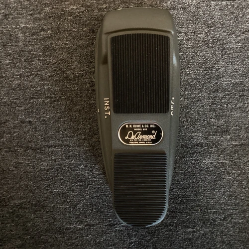 Vist Large View of Product Image Which is Used De Armond 610 VOLUME PEDAL Volume Pedal